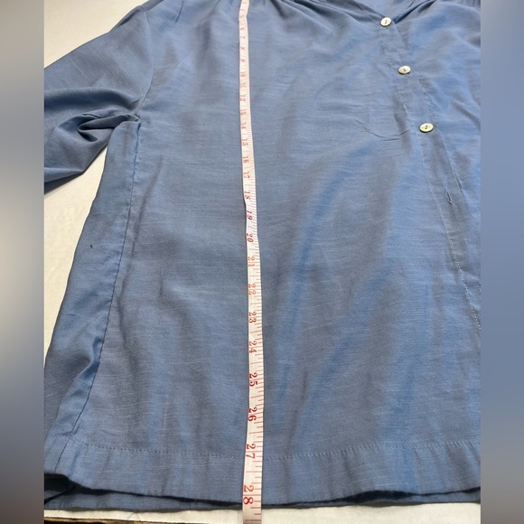 Women size XL Blue long sleeve button up loose fitting shirt. Gently used. - Picture 10 of 15